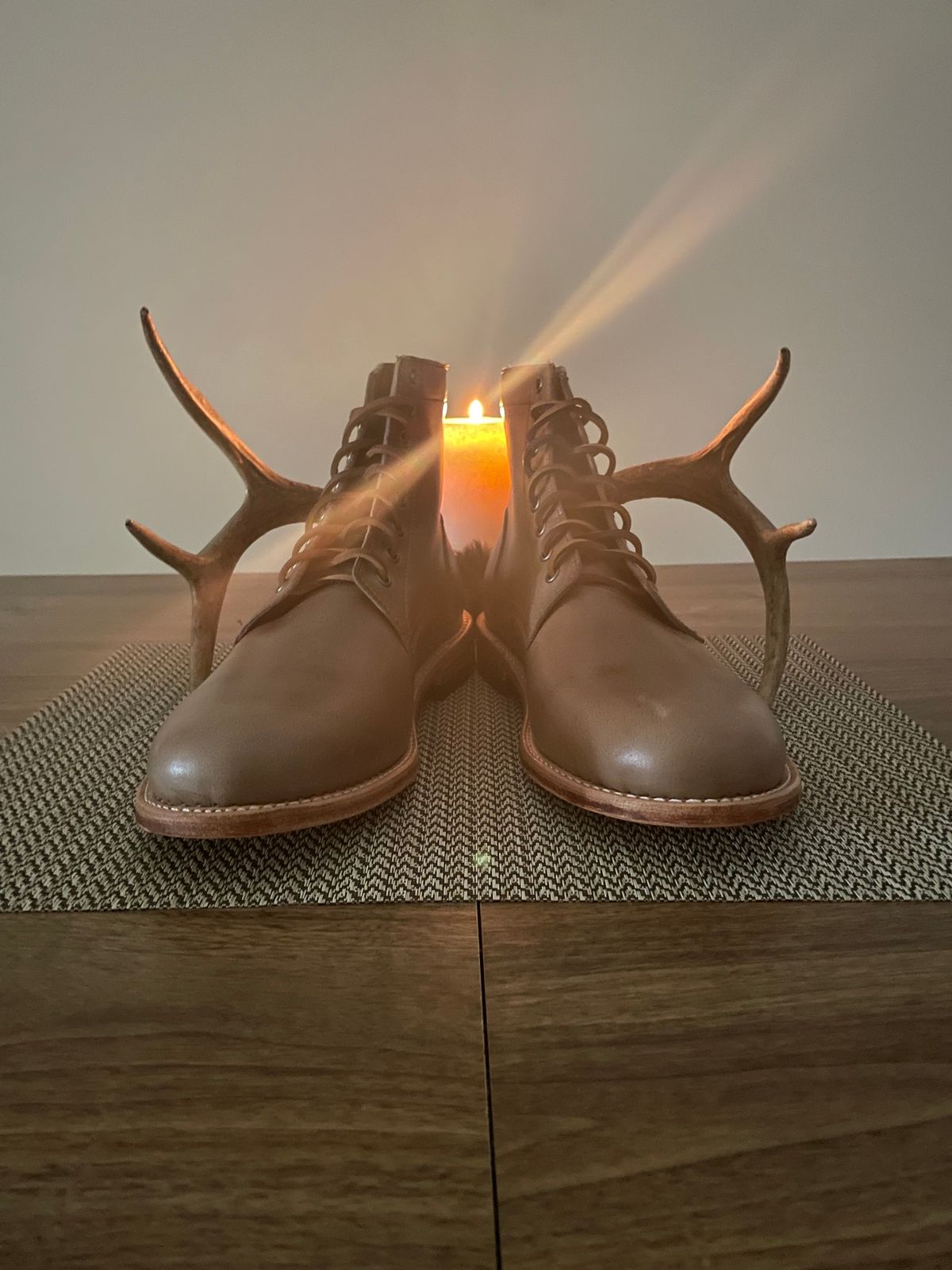 Photo by bawls on October 1, 2023 of the Oak Street Bootmakers Trench Boot in Horween Natural Chromexcel.