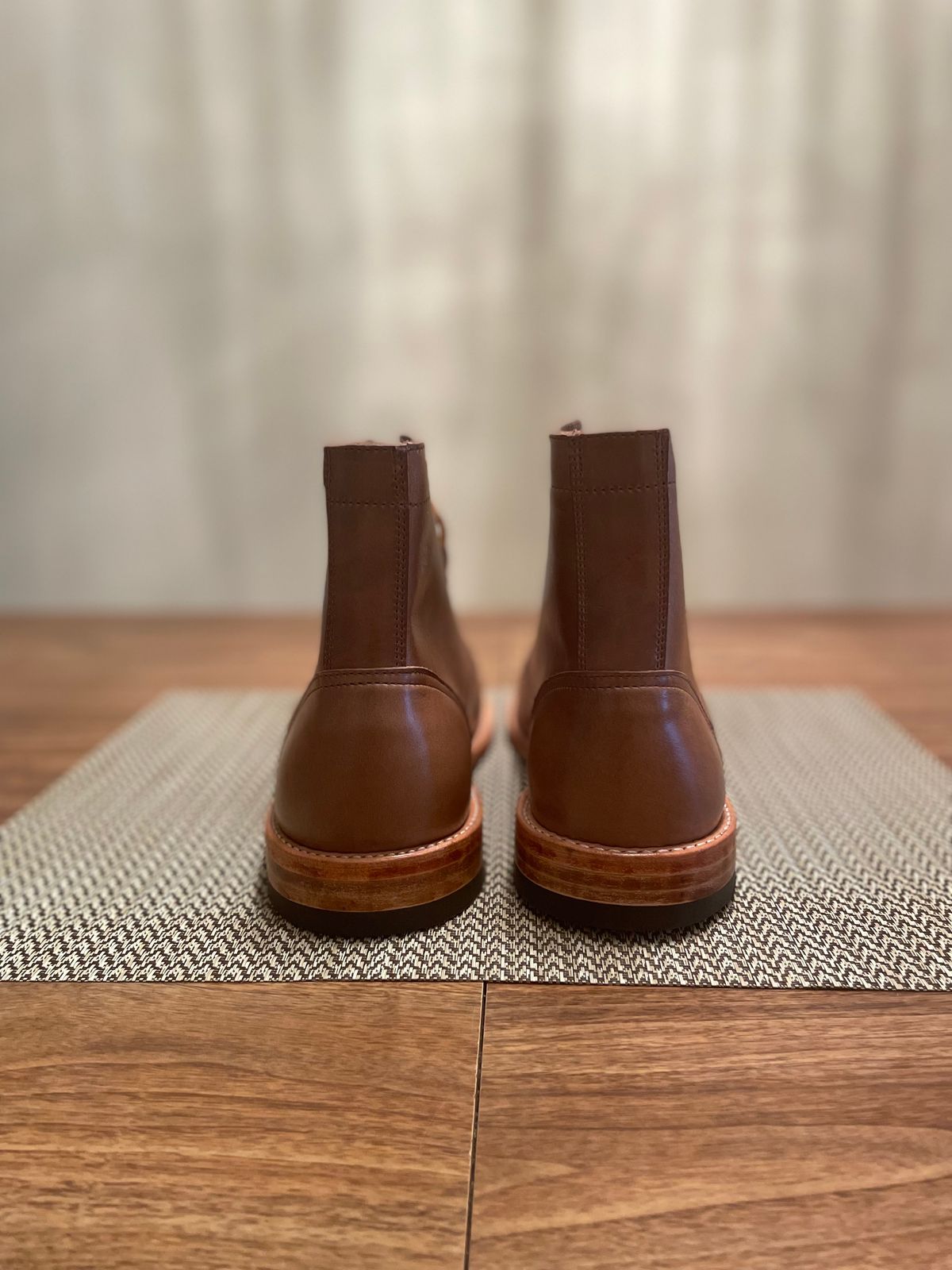 Photo by bawls on October 1, 2023 of the Oak Street Bootmakers Trench Boot in Horween Natural Chromexcel.