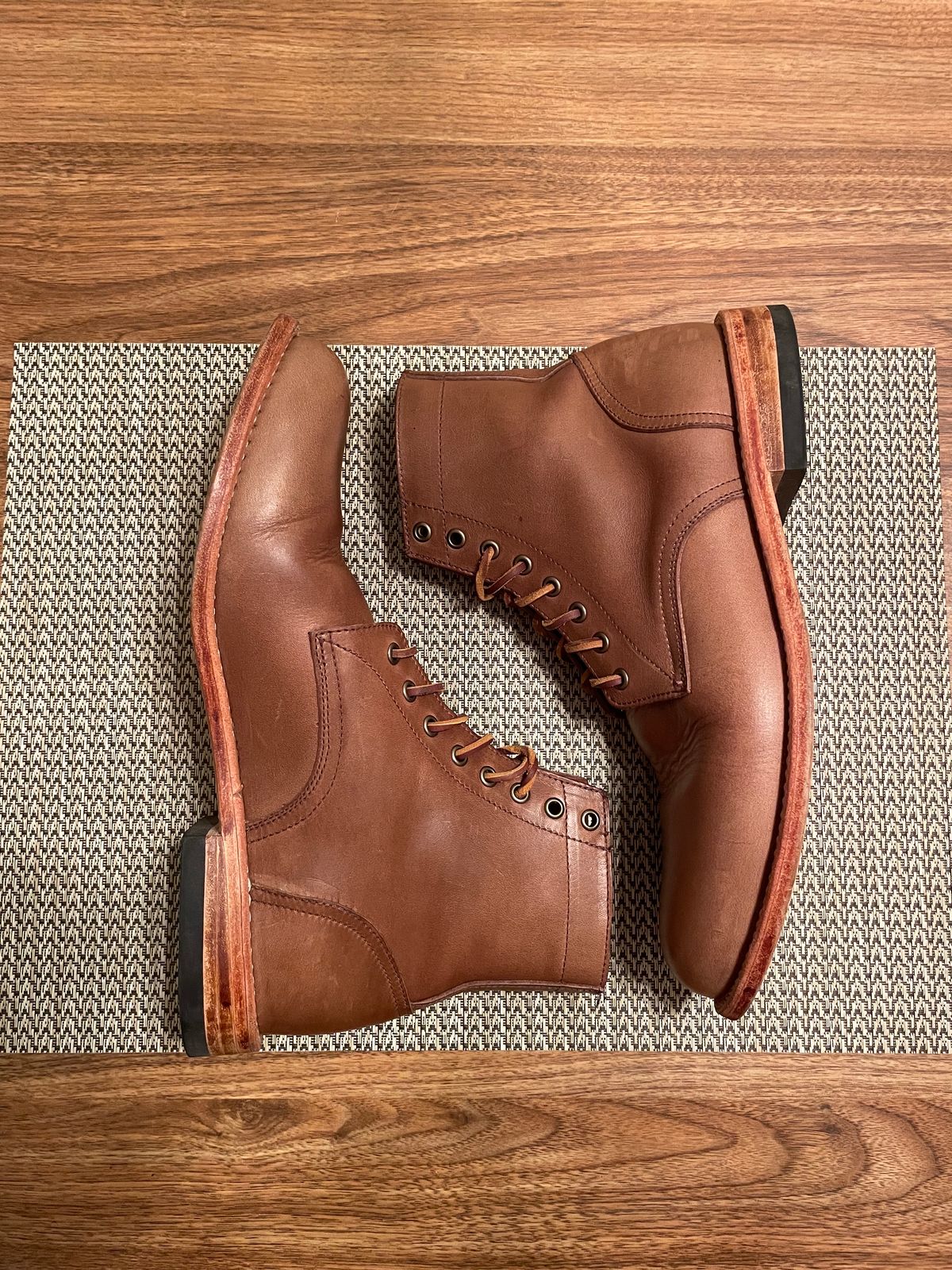 Photo by bawls on November 2, 2023 of the Oak Street Bootmakers Trench Boot in Horween Natural Chromexcel.