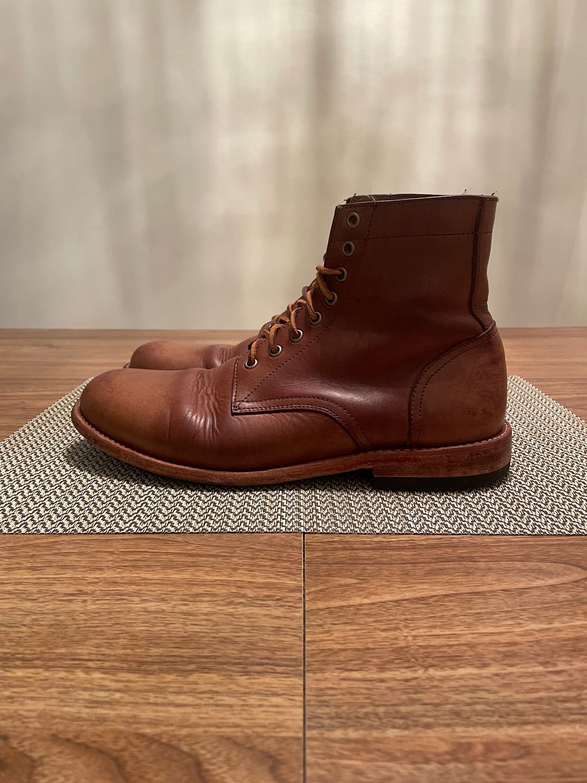 Photo by bawls on February 5, 2024 of the Oak Street Bootmakers Trench Boot in Horween Natural Chromexcel.