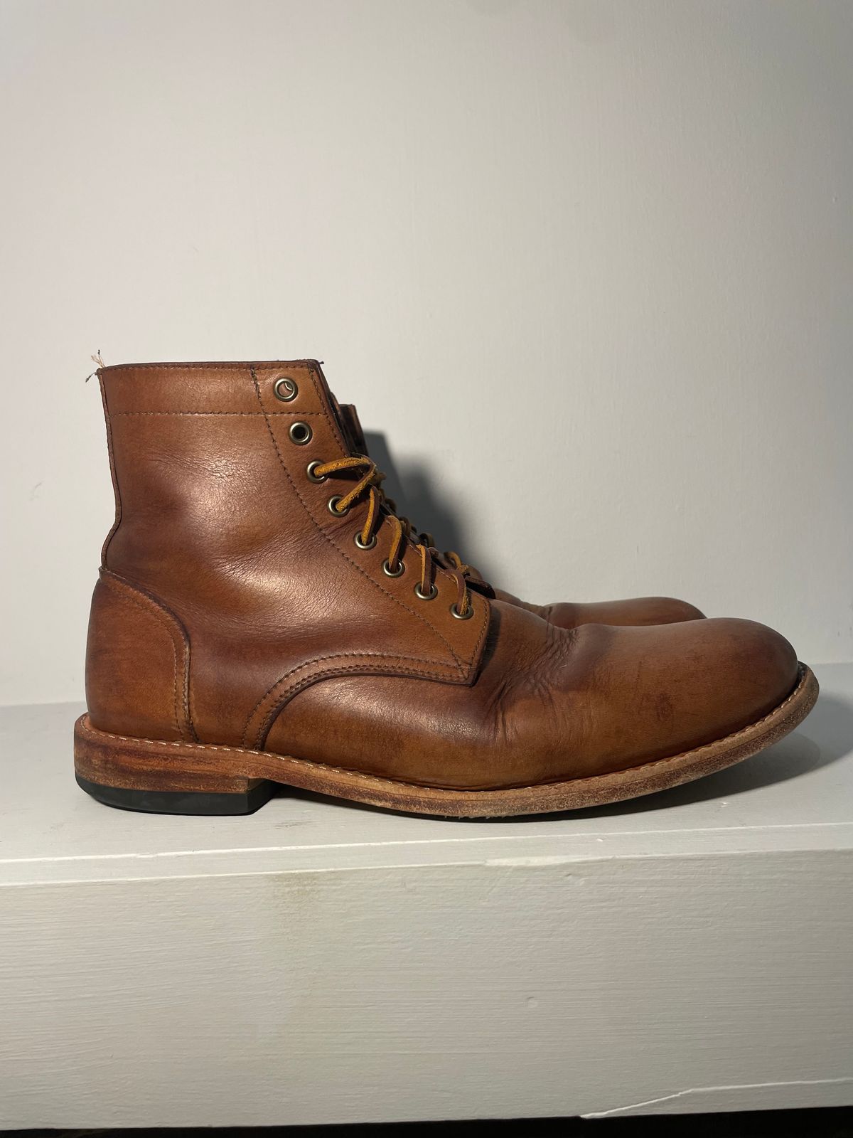 Photo by bawls on April 4, 2024 of the Oak Street Bootmakers Trench Boot in Horween Natural Chromexcel.