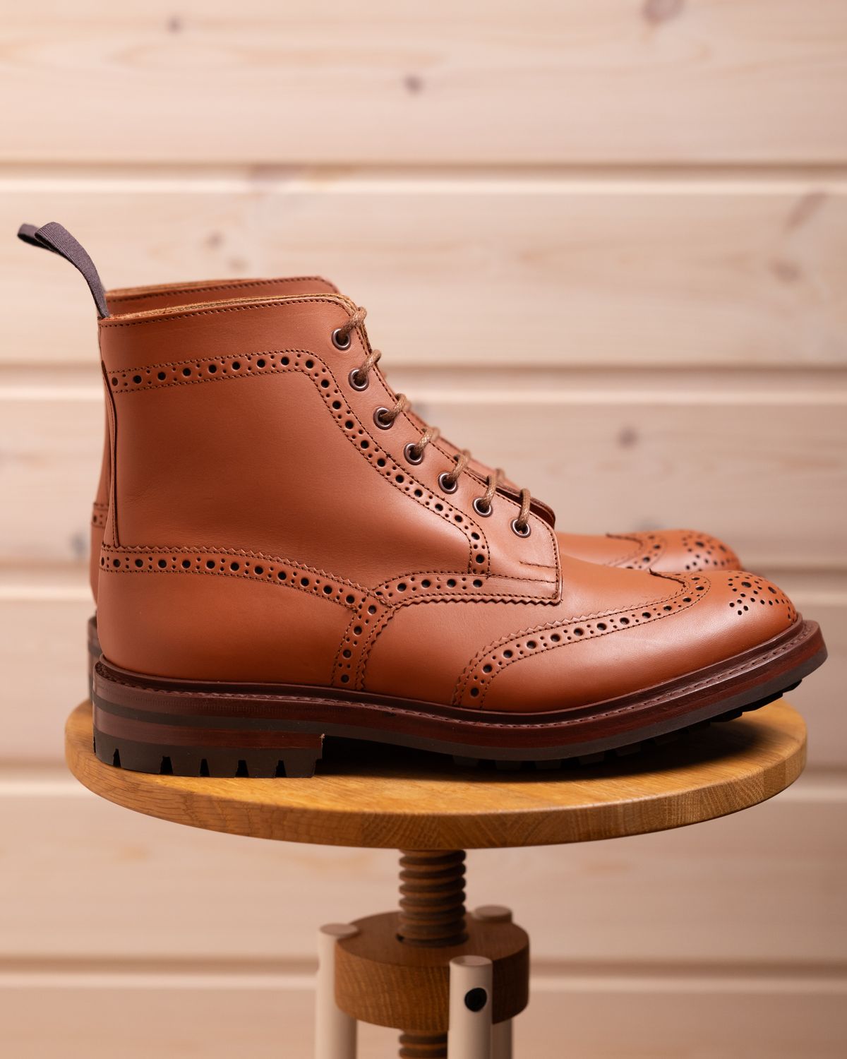 Photo by vubui on October 13, 2024 of the Tricker's Malton Country Boot in C-Shade Tan.