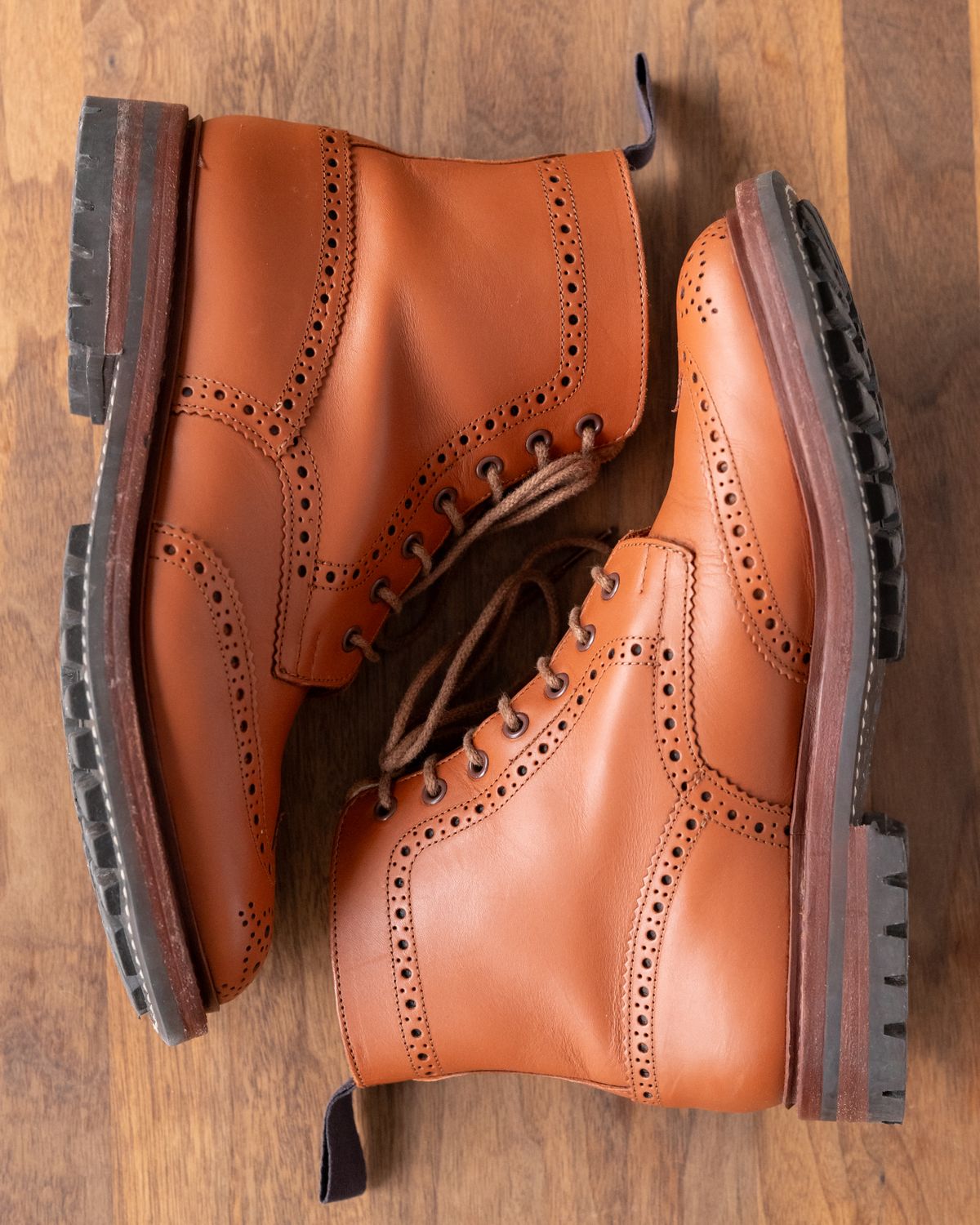 Photo by vubui on December 5, 2024 of the Tricker's Malton Country Boot in C-Shade Tan.