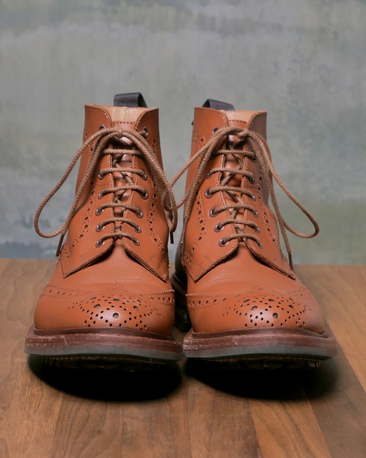 Photo by vubui on January 5, 2025 of the Tricker's Malton Country Boot in C-Shade Tan.