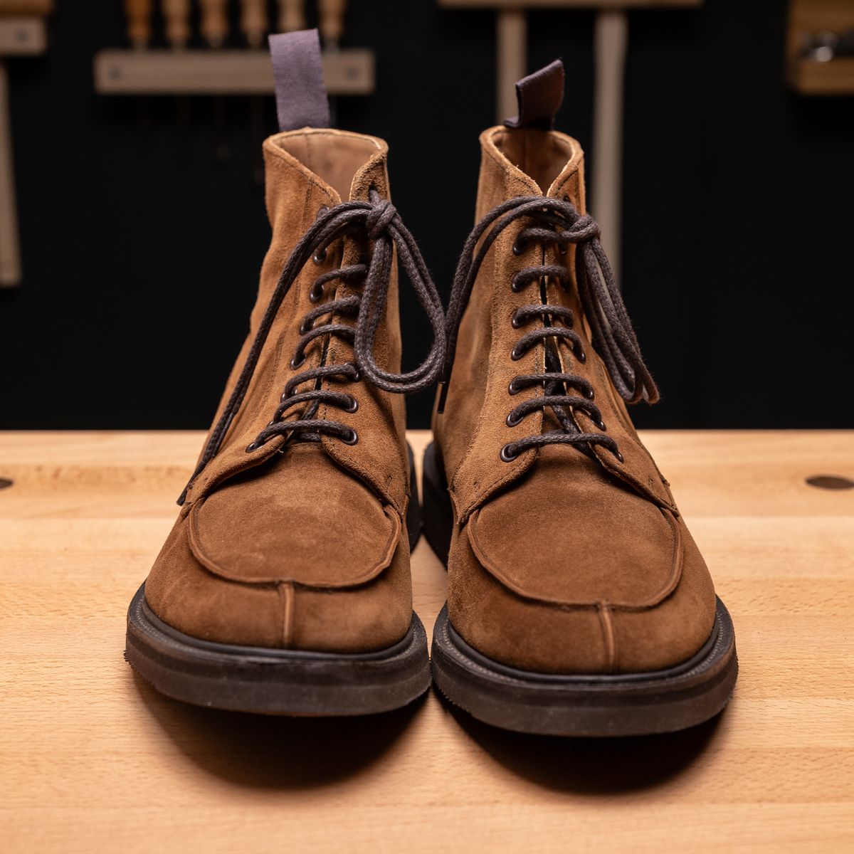 Photo by vubui on December 26, 2023 of the Tricker's Lawrence Apron Front Derby Boot in Cubana Castorino Suede.