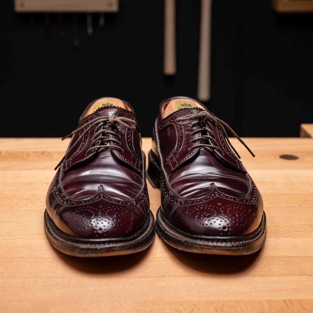 Photo by vubui on December 26, 2023 of the Alden Long Wing Blucher in Horween Color 8 Shell Cordovan.