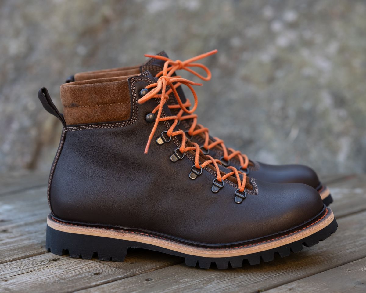 Photo by vubui on October 4, 2024 of the Tricker's Corbett Walking Boot in Pittards Water Resistant Full Grain Calf.