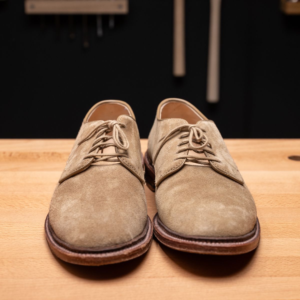 Photo by vubui on December 26, 2023 of the Alden Plain Toe Blucher in Unknown Material.