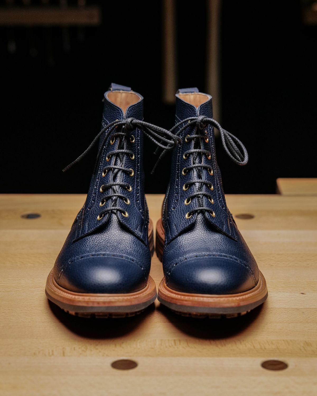 Photo by vubui on December 14, 2023 of the Tricker's M7527 Derby Toecap Boot in Navy Scotch Grain.