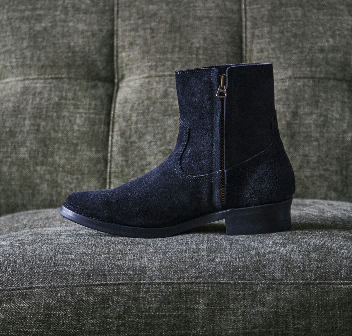 Photo by Mason on September 10, 2024 of the Addict Boots AB-05 Zip Western Boots in Black Steerhide.