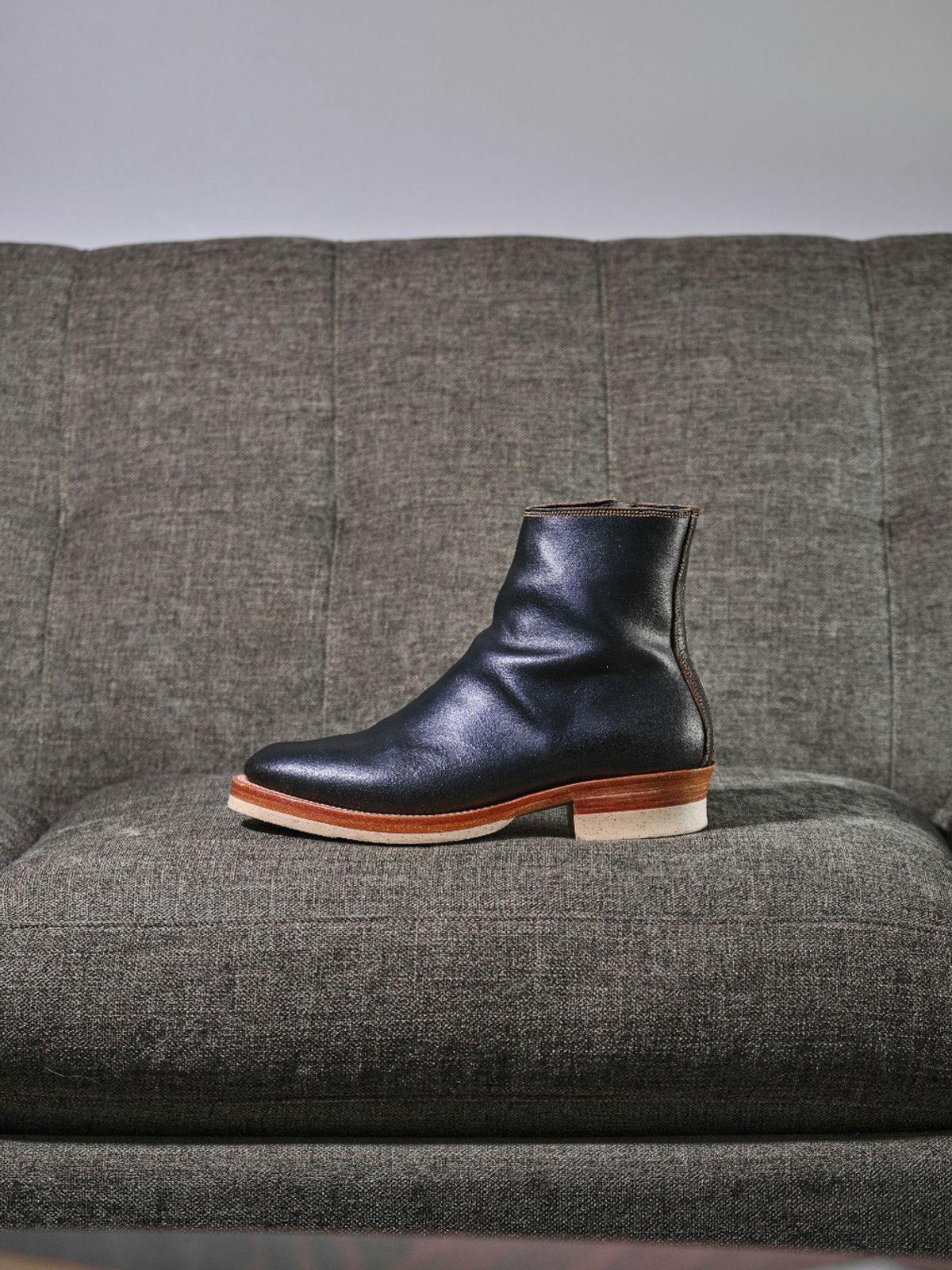 Photo by Mason on October 13, 2024 of the Fortis Boots Antasena Sidezip in Horween Huntsman Black Waxed Flesh.