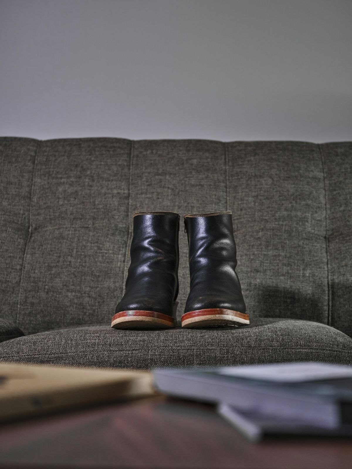 Photo by Mason on November 6, 2024 of the Fortis Boots Antasena Sidezip in Horween Huntsman Black Waxed Flesh.