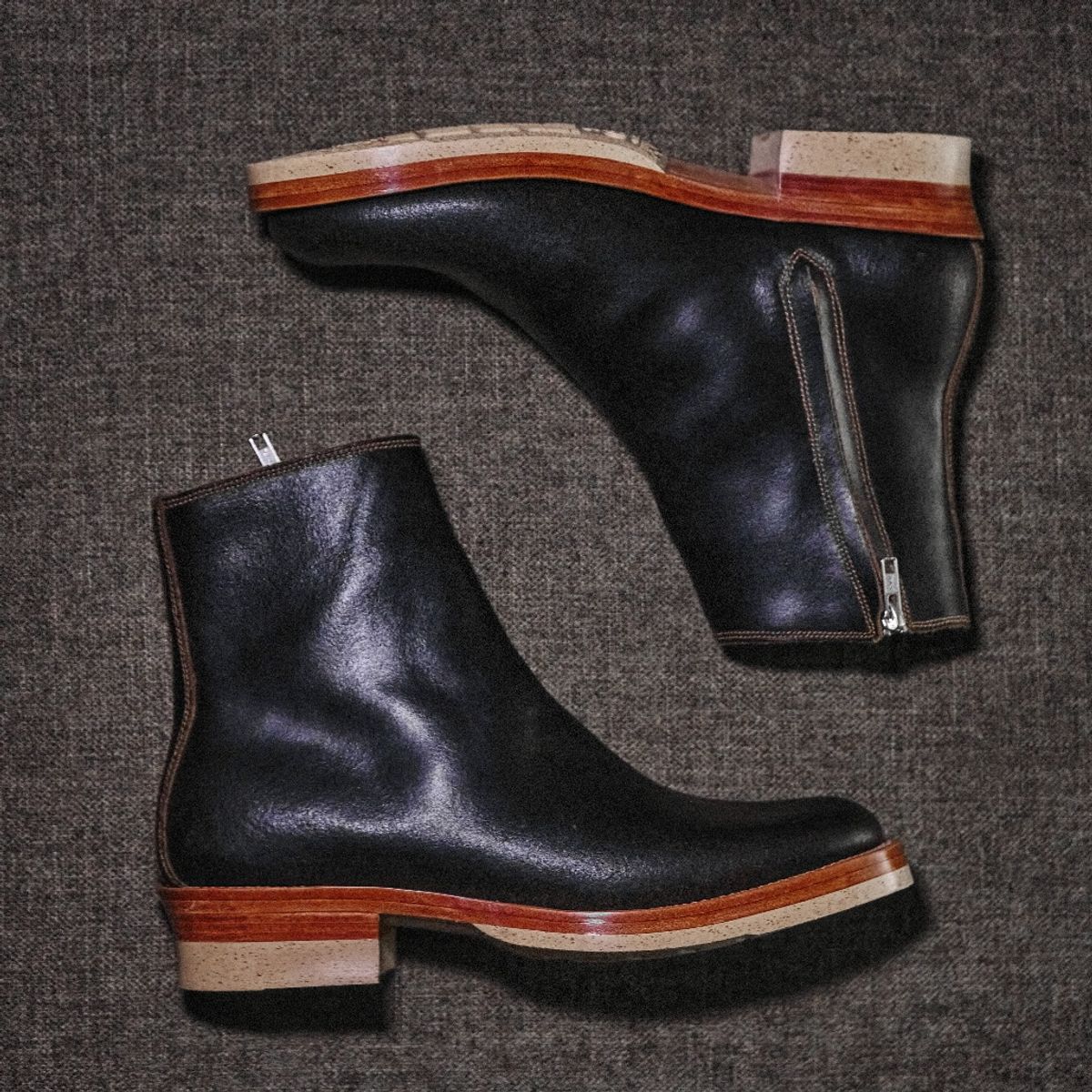 Photo by Mason on October 9, 2024 of the Fortis Boots Antasena Sidezip in Horween Huntsman Black Waxed Flesh.