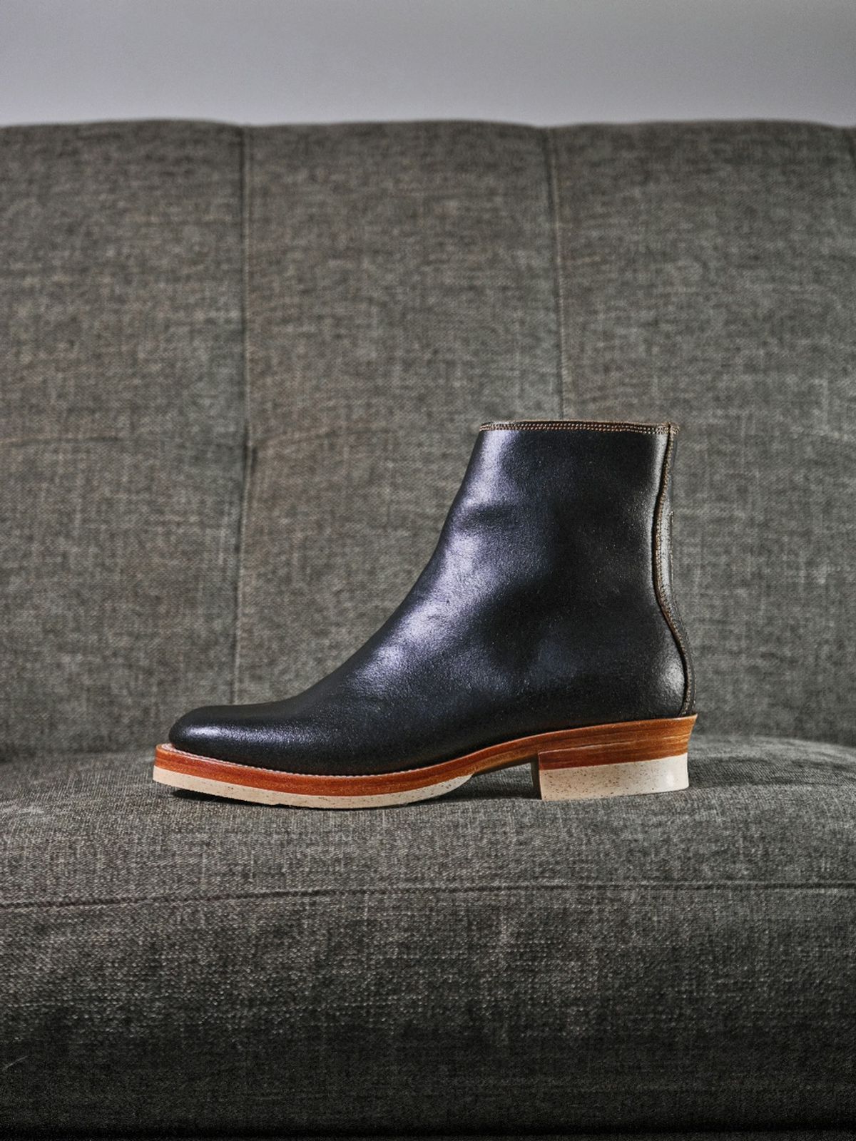 Photo by Mason on October 9, 2024 of the Fortis Boots Antasena Sidezip in Horween Huntsman Black Waxed Flesh.
