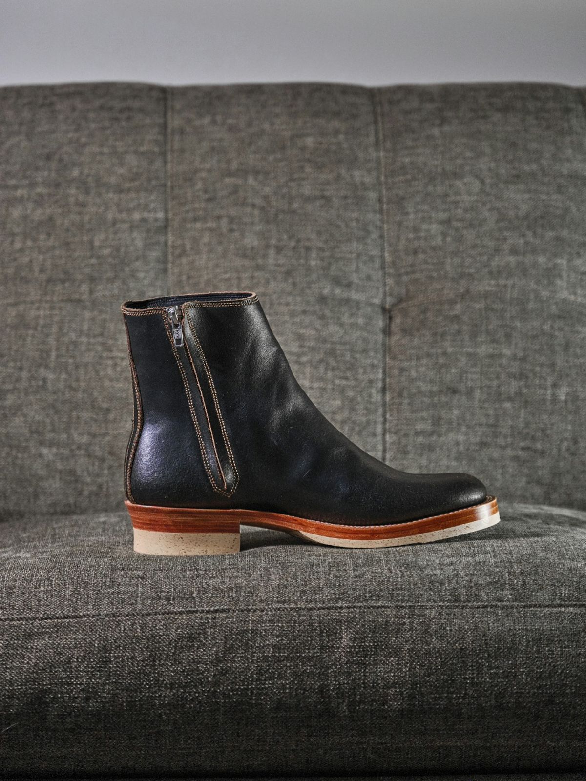 Photo by Mason on October 9, 2024 of the Fortis Boots Antasena Sidezip in Horween Huntsman Black Waxed Flesh.