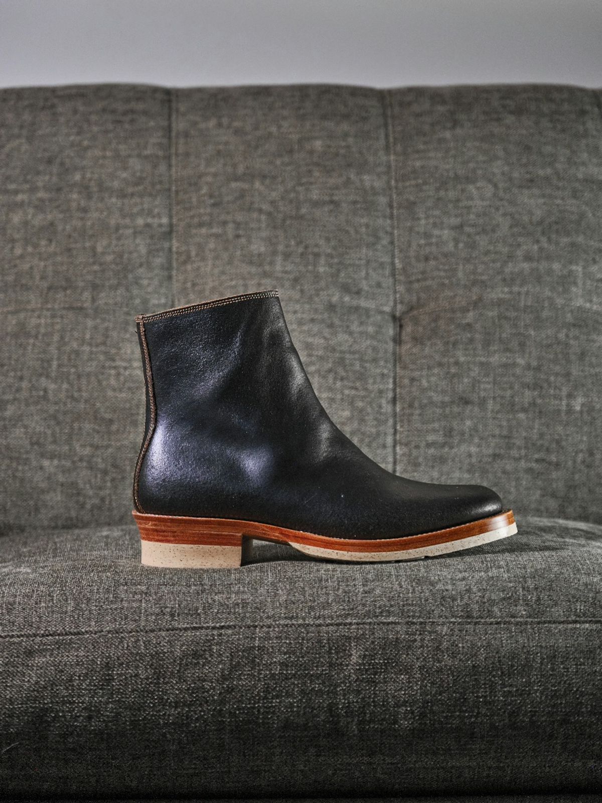 Photo by Mason on October 9, 2024 of the Fortis Boots Antasena Sidezip in Horween Huntsman Black Waxed Flesh.