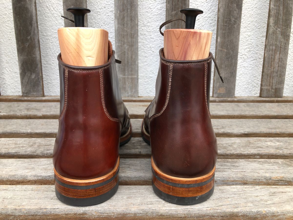 Photo by johnfmac on October 1, 2022 of the Viberg Service Boot in Horween Color 4 Shell Cordovan.