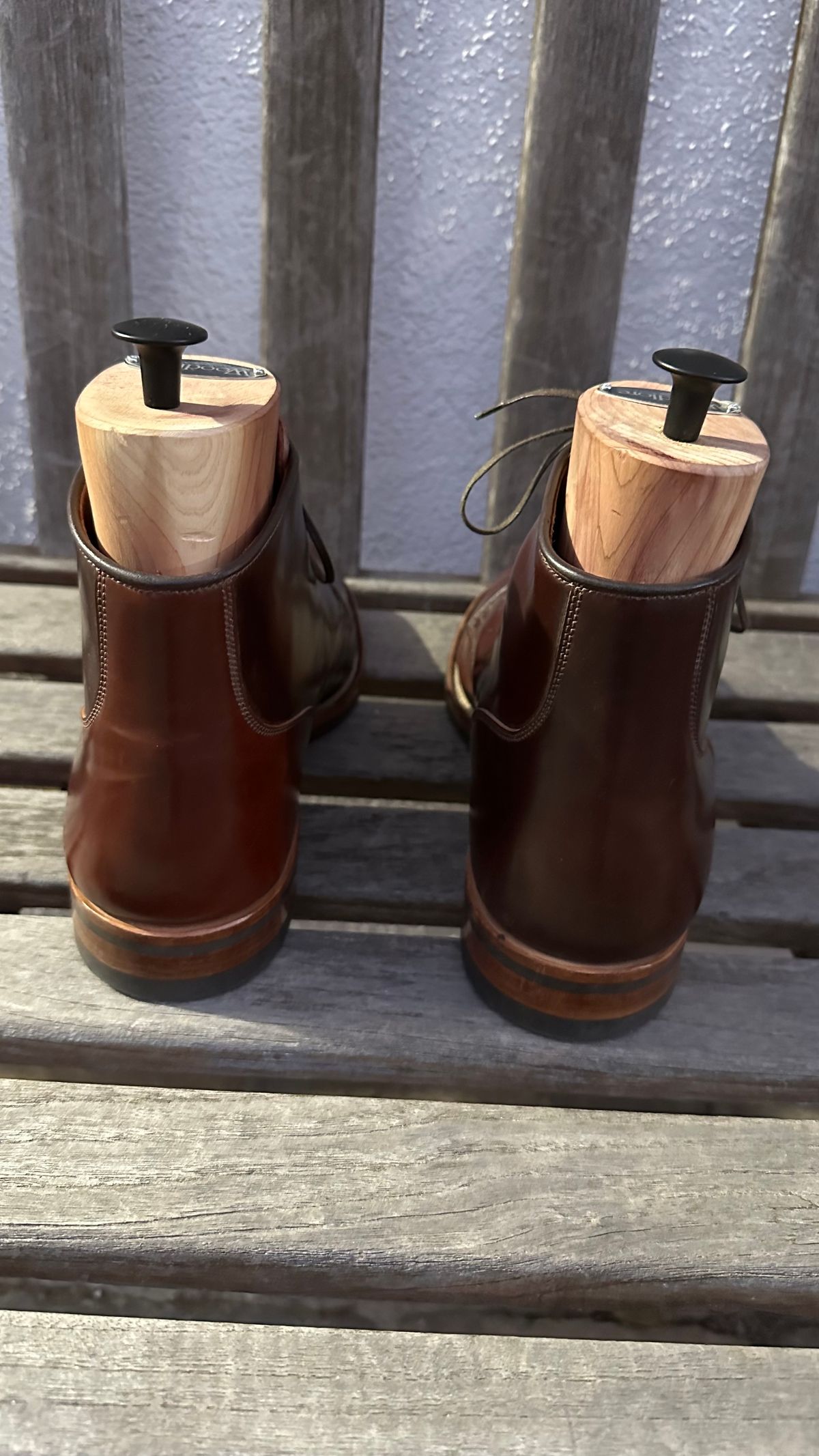 Photo by johnfmac on December 6, 2022 of the Viberg Service Boot in Horween Color 4 Shell Cordovan.