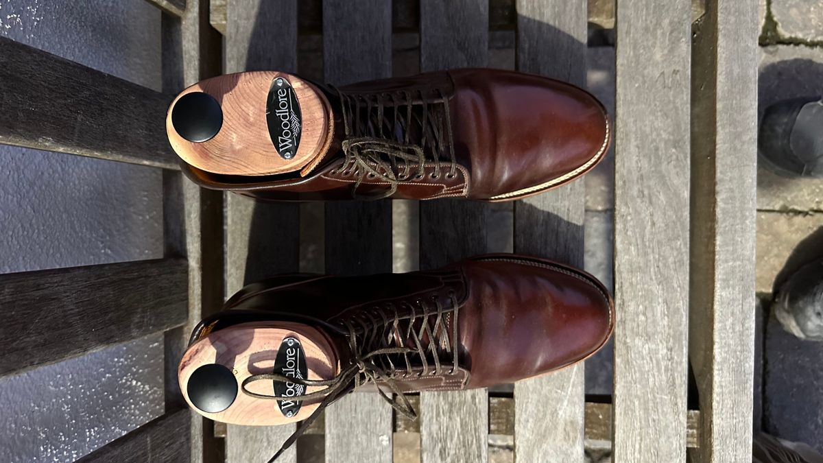 Photo by johnfmac on December 6, 2022 of the Viberg Service Boot in Horween Color 4 Shell Cordovan.