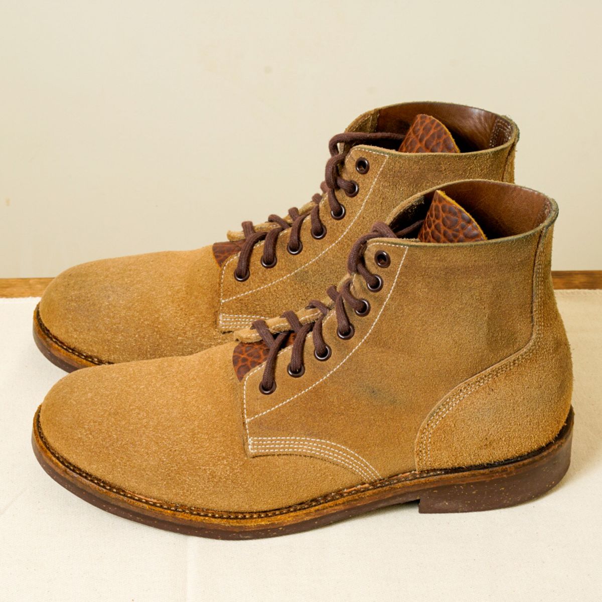 Photo by putzinboots on February 1, 2024 of the Oak Street Bootmakers Field Boot in Horween Marine Field Roughout.