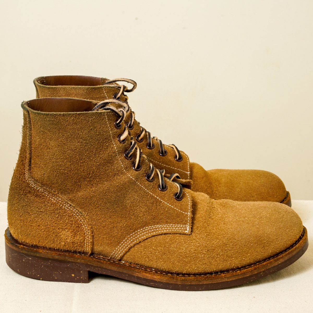 Photo by putzinboots on March 1, 2024 of the Oak Street Bootmakers Field Boot in Horween Marine Field Roughout.