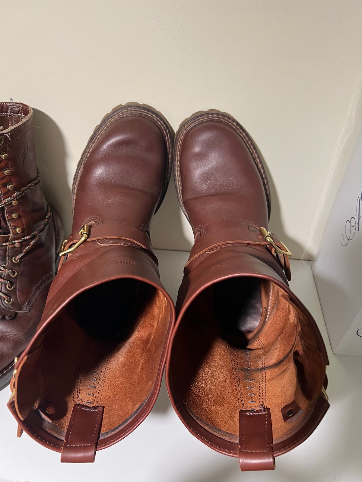 Photo by wcurry_1 on February 3, 2024 of the White's Nomad Engineer Boots in Seidel Red Dog Oil Tan.