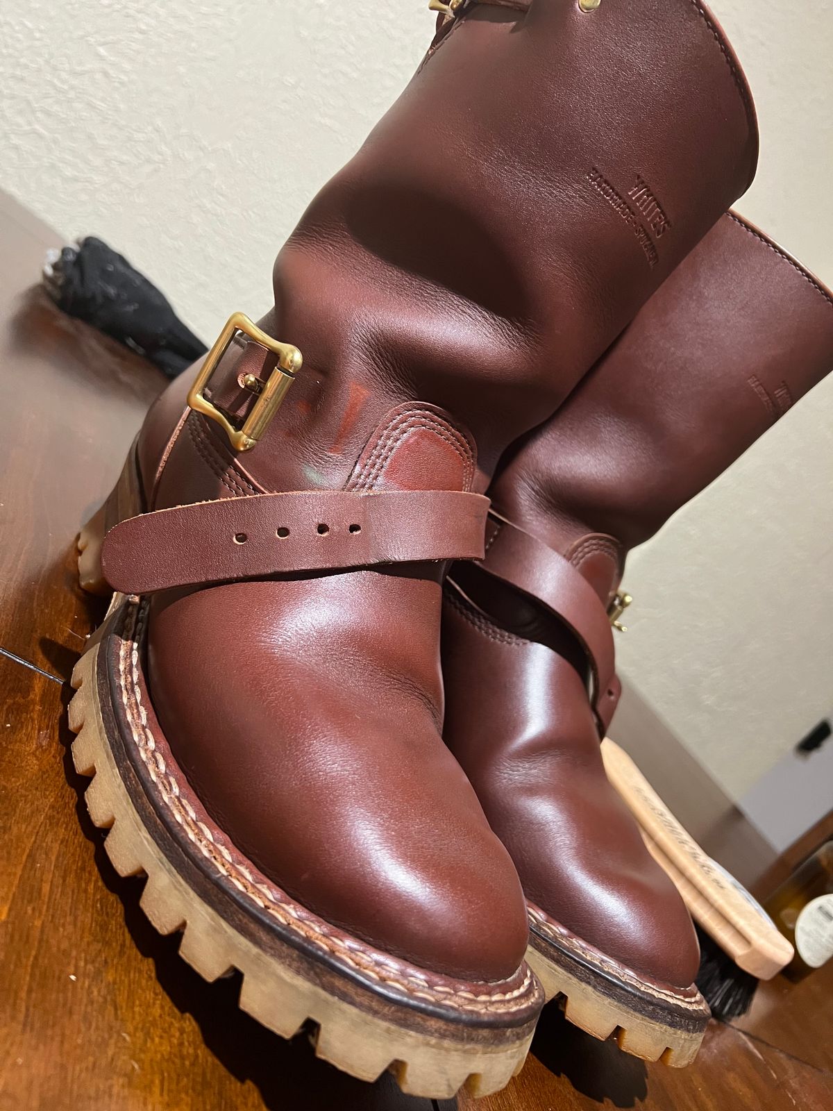 Photo by wcurry_1 on March 16, 2024 of the White's Nomad Engineer Boots in Seidel Red Dog Oil Tan.