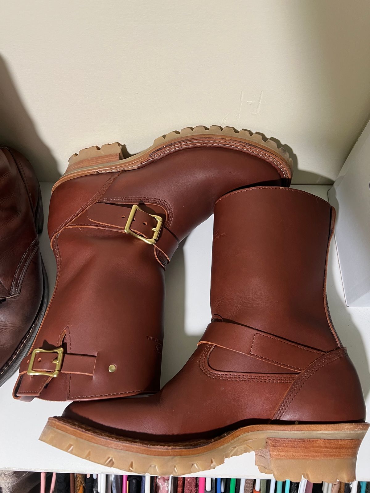 Photo by wcurry_1 on November 1, 2023 of the White's Nomad Engineer Boots in Seidel Red Dog Oil Tan.