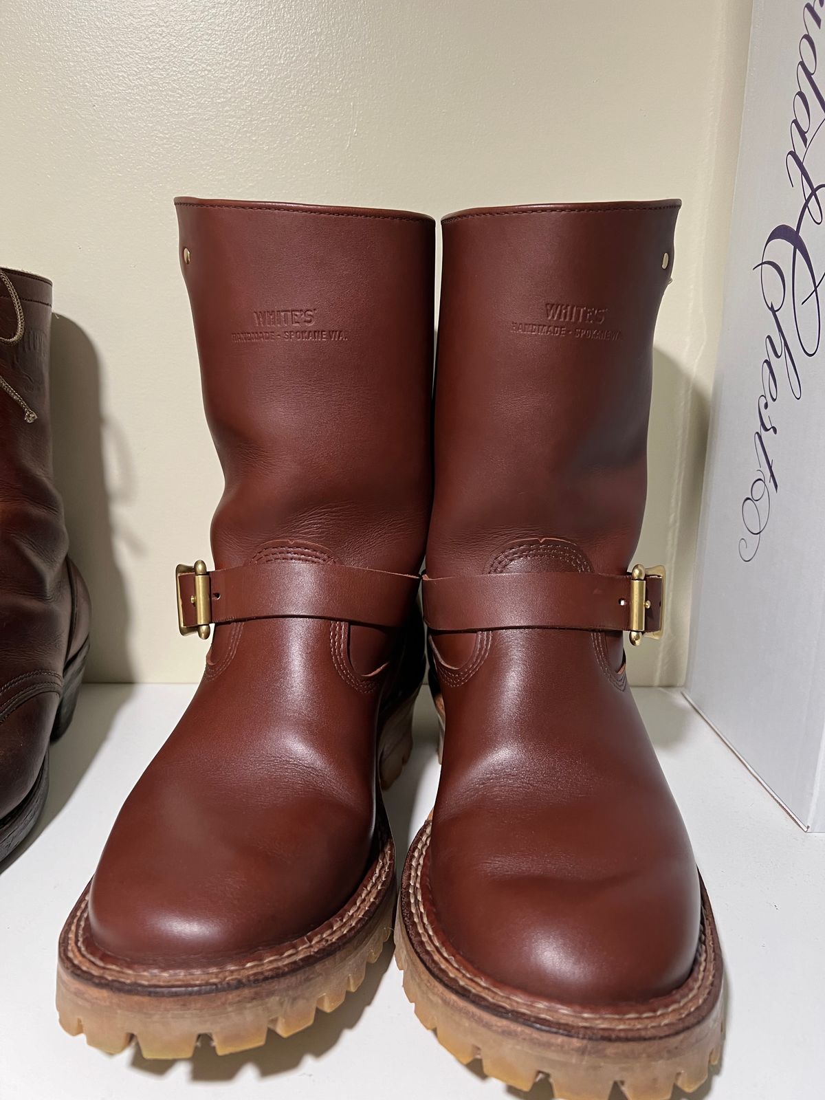 Photo by wcurry_1 on December 1, 2023 of the White's Nomad Engineer Boots in Seidel Red Dog Oil Tan.