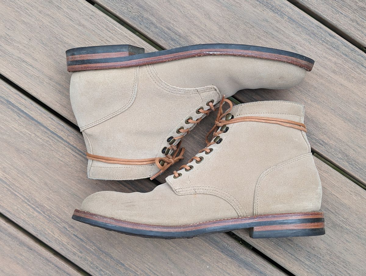 Photo by adroz7 on December 5, 2023 of the Grant Stone Diesel Boot in C.F. Stead Tan Repello Calf Suede.