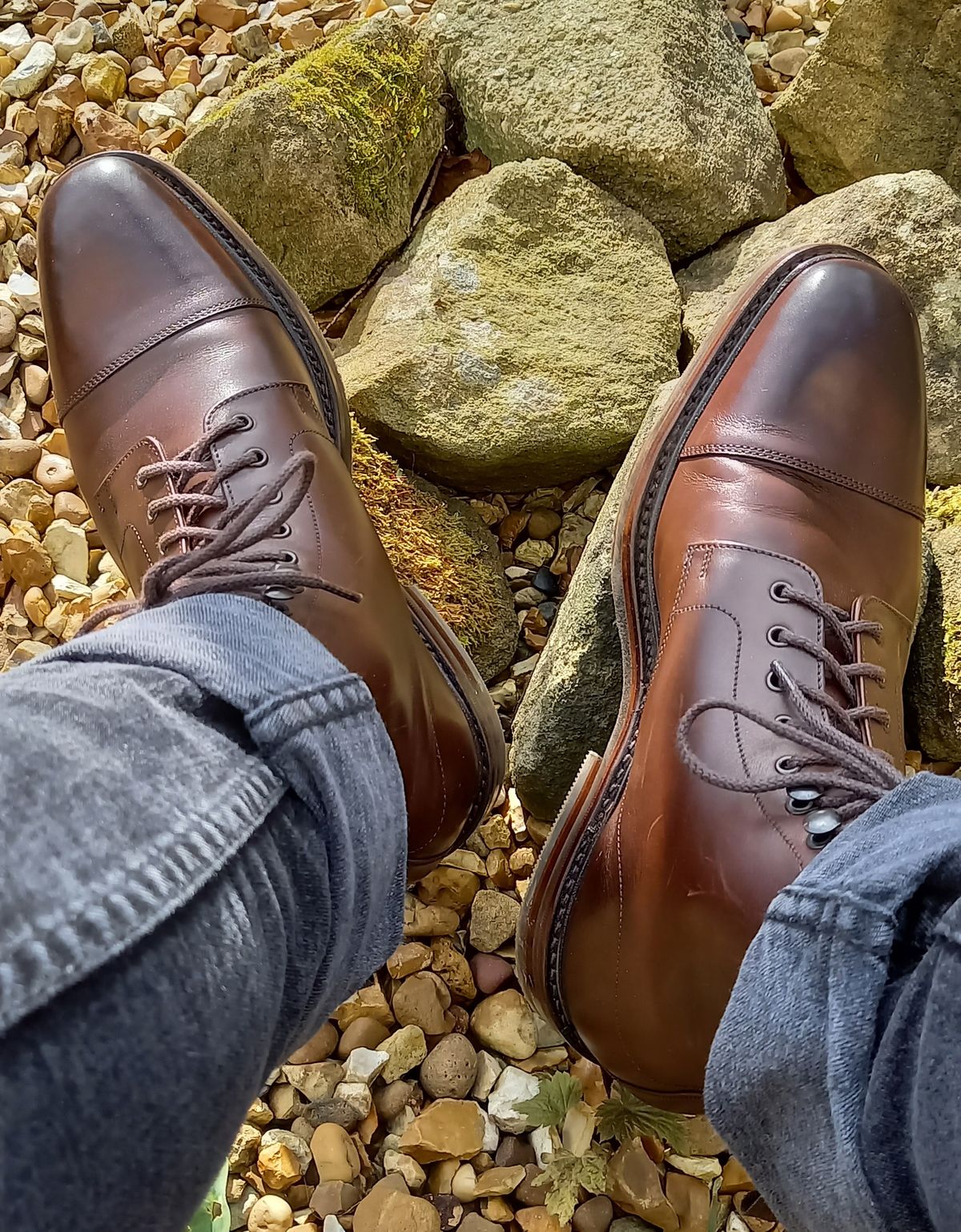 Photo by Adrian on April 2, 2023 of the Loake Roehampton in Unknown Material.