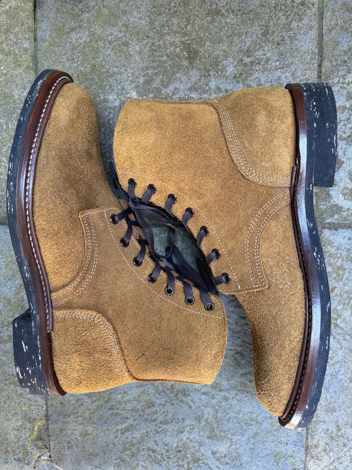 Photo by ChrisBurns670 on October 3, 2024 of the Role Club Boondockers in Rich Brown Roughout.
