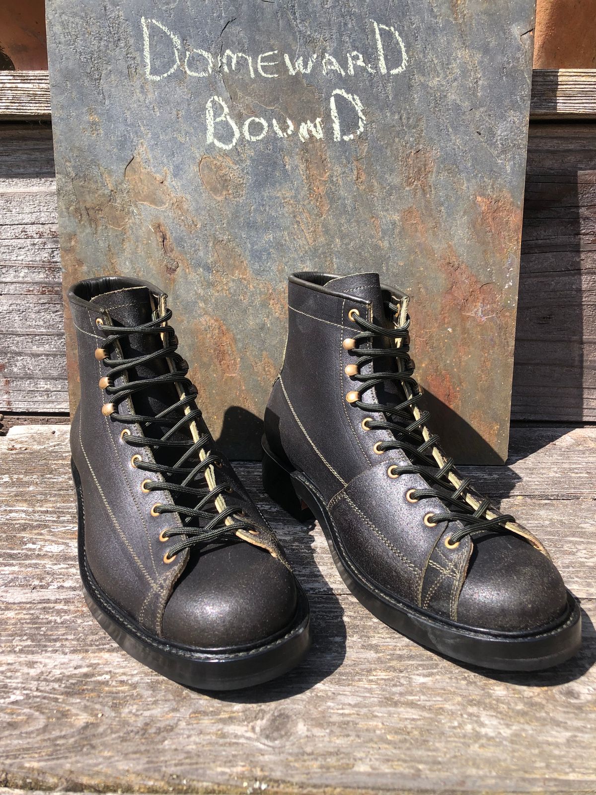 Photo by ChrisBurns670 on October 2, 2023 of the Sagara Cordmaster in Badalassi Carlo Oliva Minerva Overdyed Black.