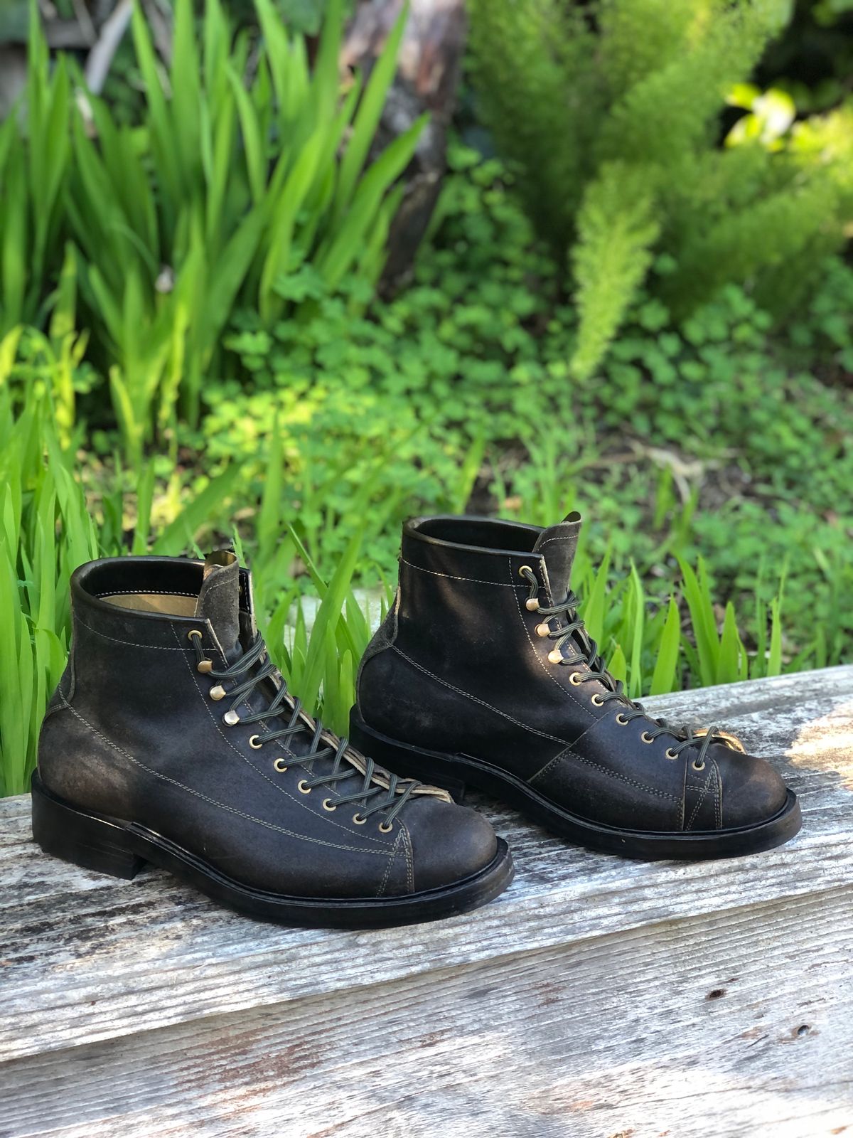 Photo by ChrisBurns670 on January 2, 2024 of the Sagara Cordmaster in Badalassi Carlo Oliva Minerva Overdyed Black.
