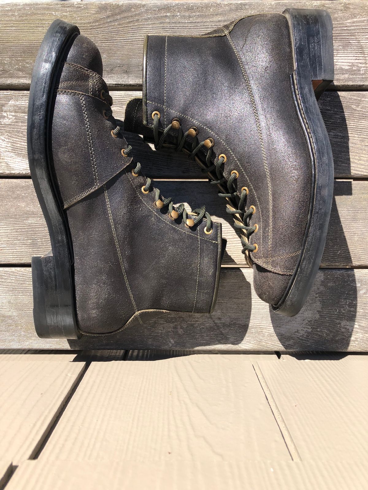 Photo by ChrisBurns670 on November 5, 2023 of the Sagara Cordmaster in Badalassi Carlo Oliva Minerva Overdyed Black.