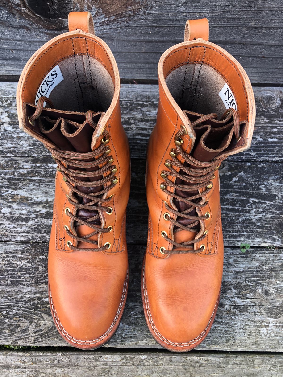 Photo by ChrisBurns670 on January 2, 2024 of the Nicks DomePro in Wickett & Craig Tan English Bridle.