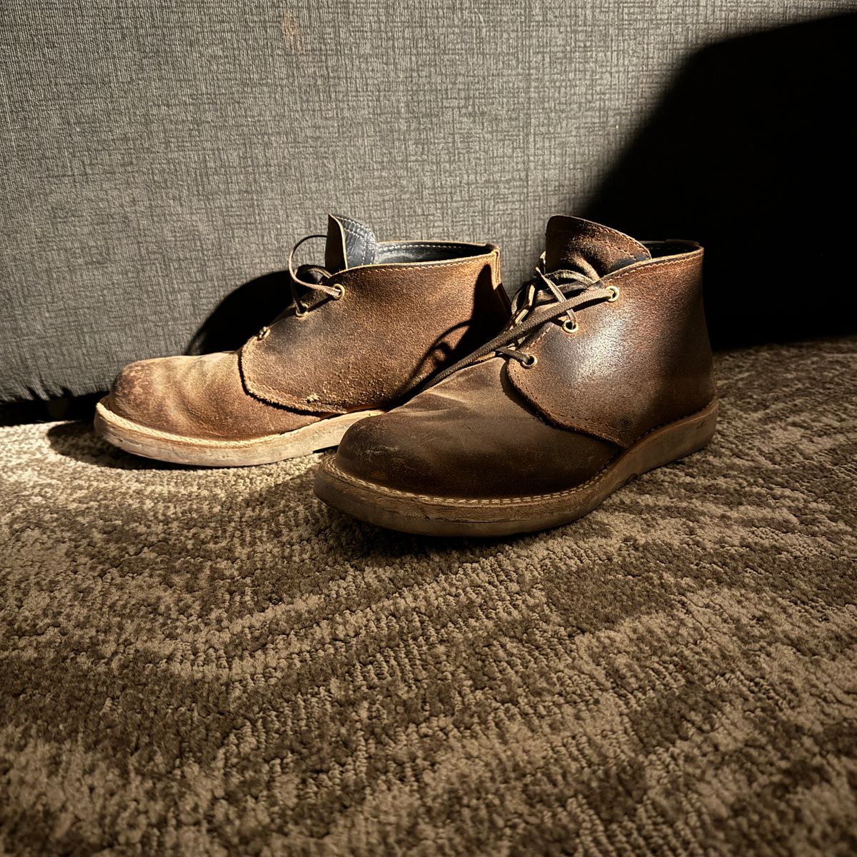Photo by ChrisBurns670 on January 23, 2026 of the Wesco x Ship John Drake Chukka in Brown Waxed Cowhide.