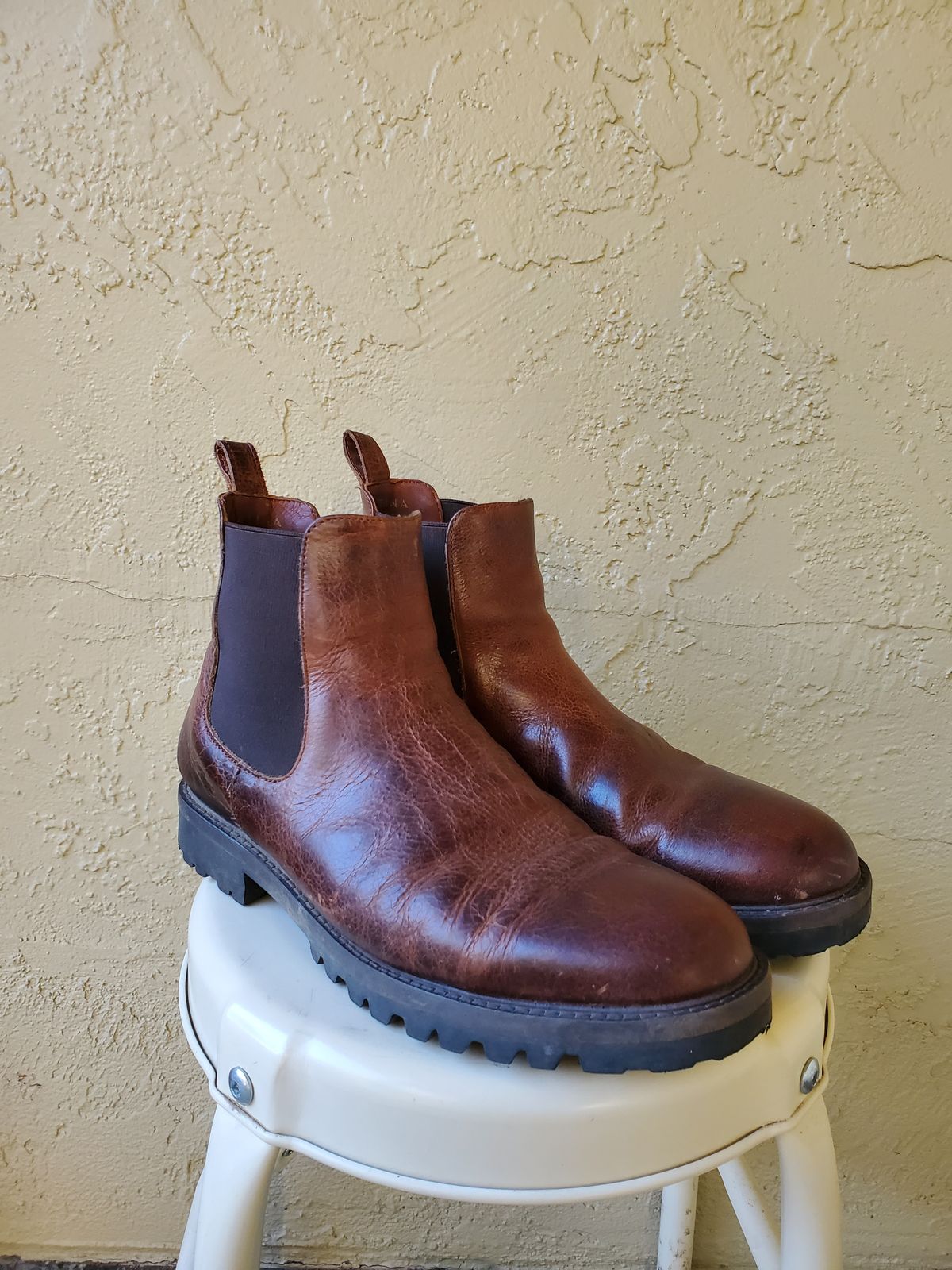 Photo by forest_chief on November 4, 2023 of the Portland Leather Chelsea Boot in Highland Brown.