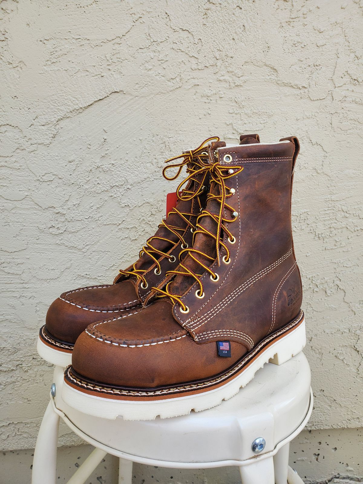 Photo by forest_chief on November 1, 2023 of the Thorogood American Heritage 8" Moc Toe in Seidel Trail Crazy Horse.