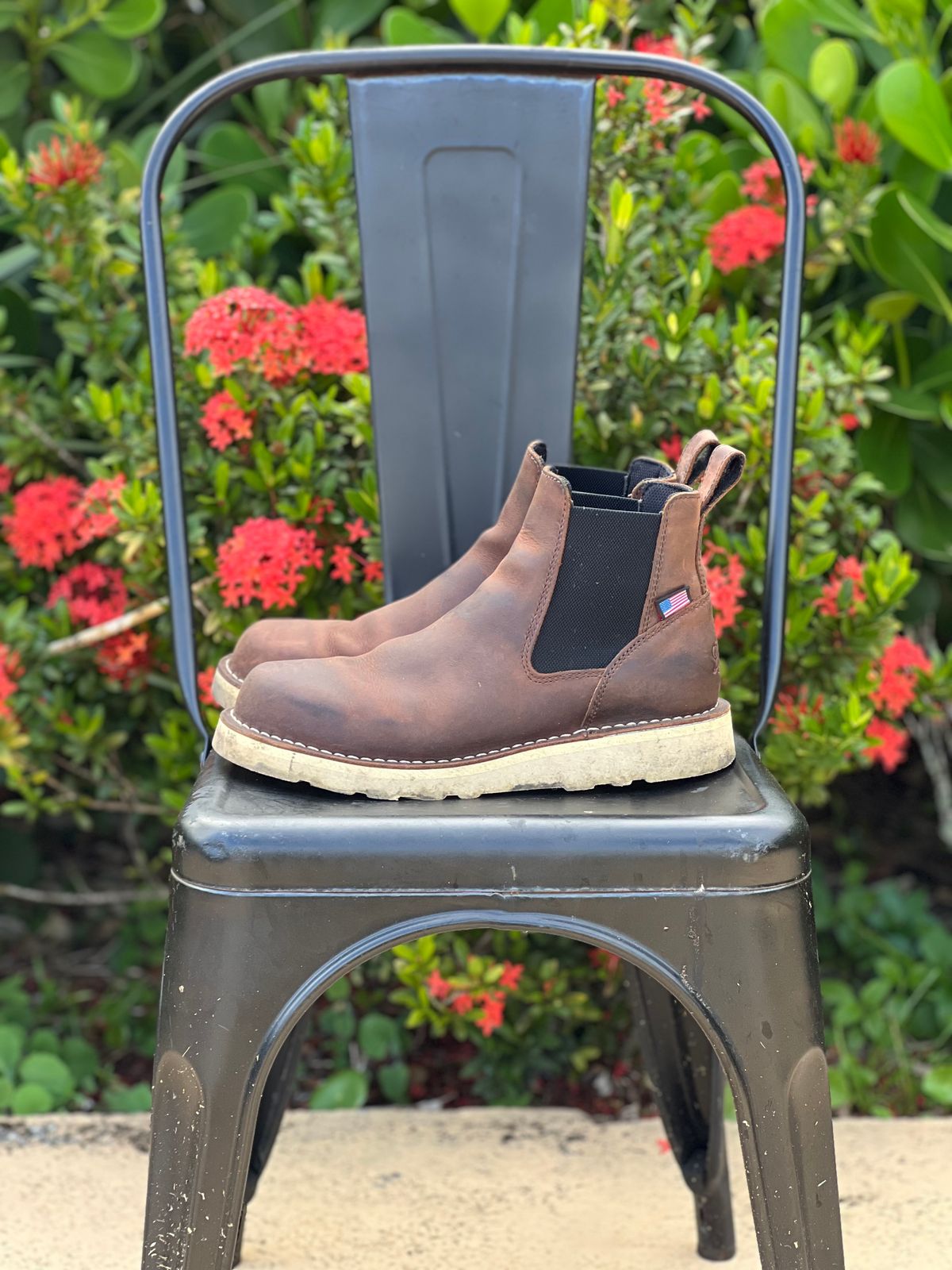 Photo by christian.twoey on November 2, 2024 of the Danner Bull Run Chelsea in Brown Full Grain.