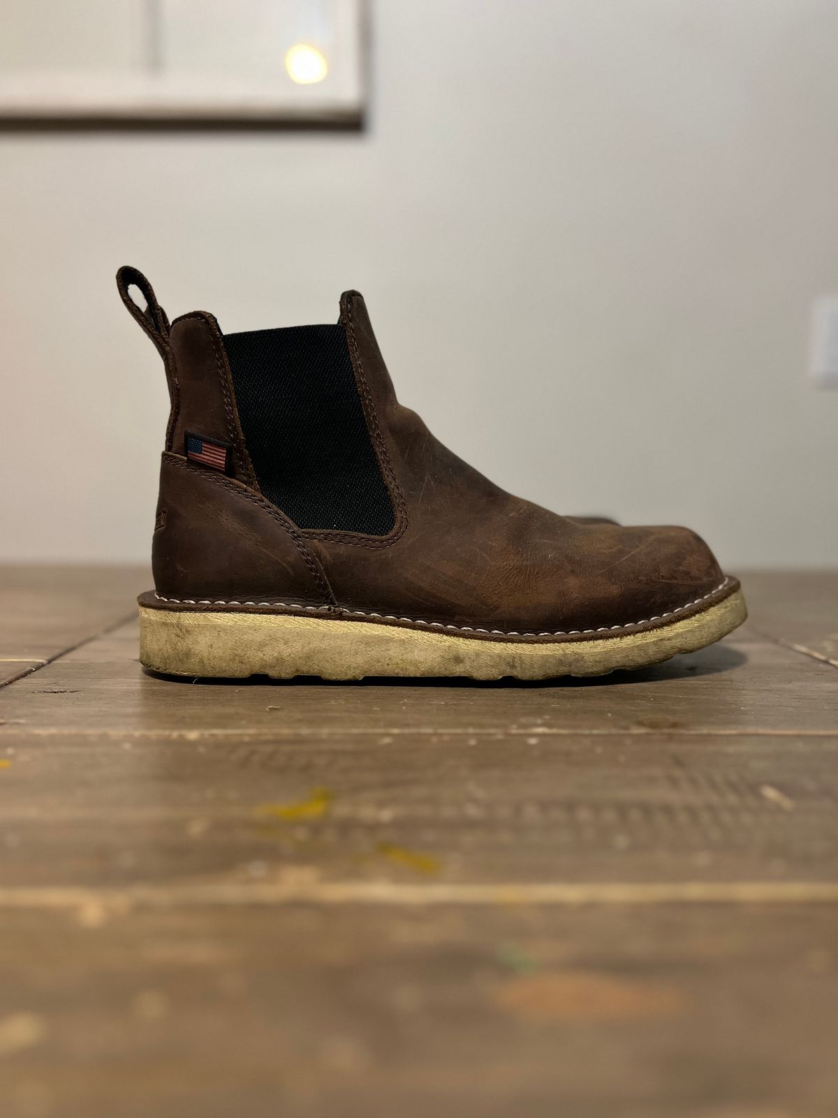 Photo by christian.twoey on January 6, 2025 of the Danner Bull Run Chelsea in Brown Full Grain.