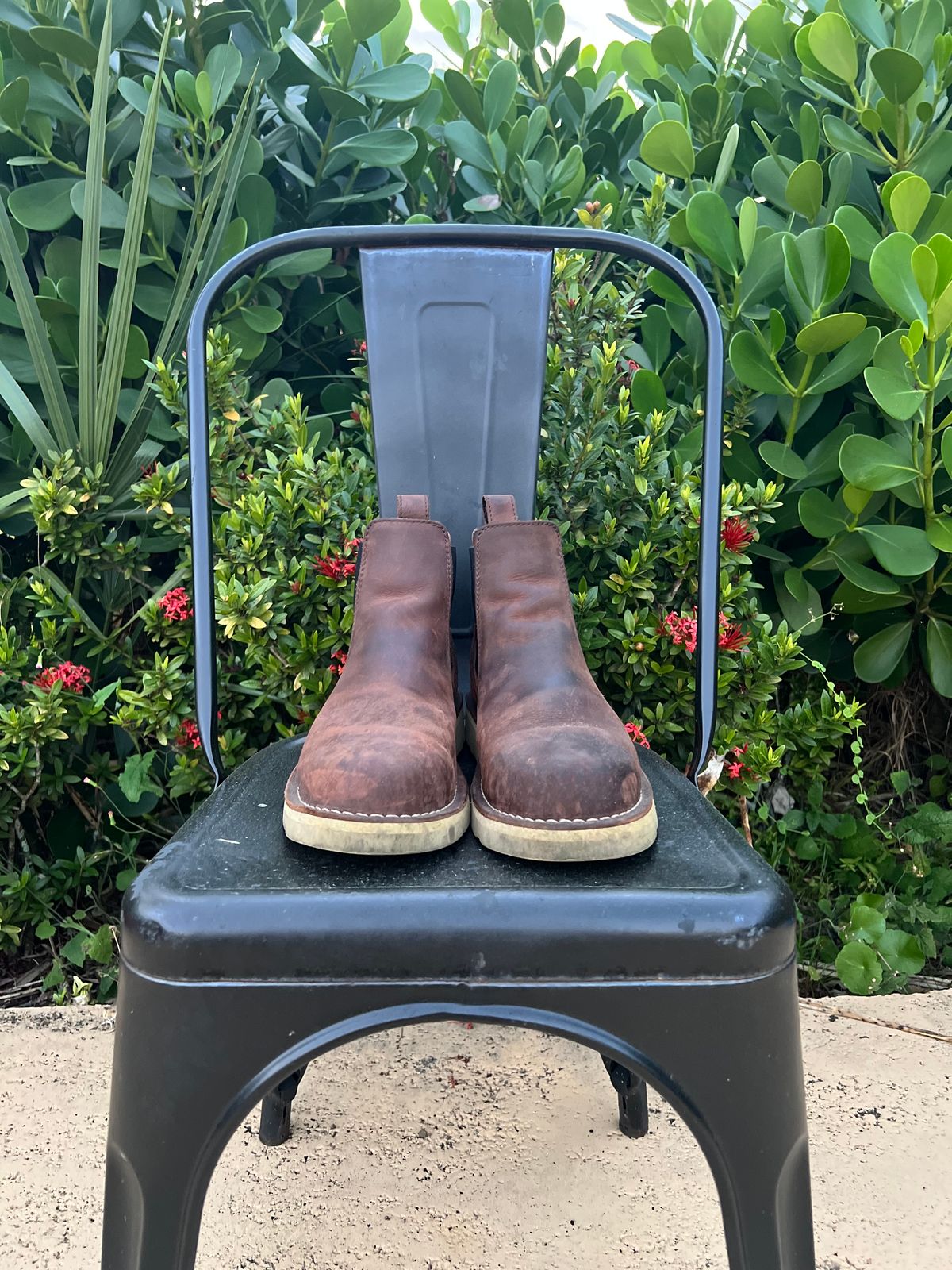Photo by christian.twoey on February 2, 2025 of the Danner Bull Run Chelsea in Brown Full Grain.