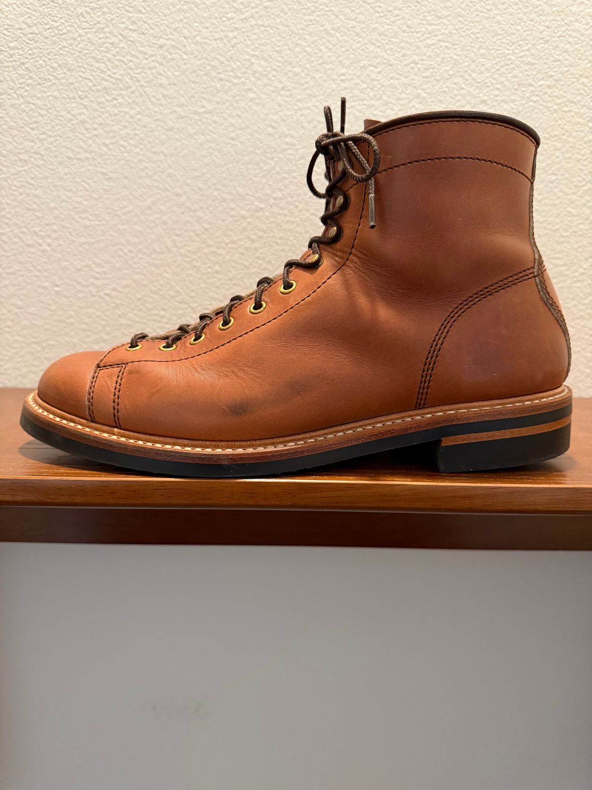 Photo by andrew_mier on January 23, 2025 of the John Lofgren Monkey Boots in Horween Whiskey Cavalier.