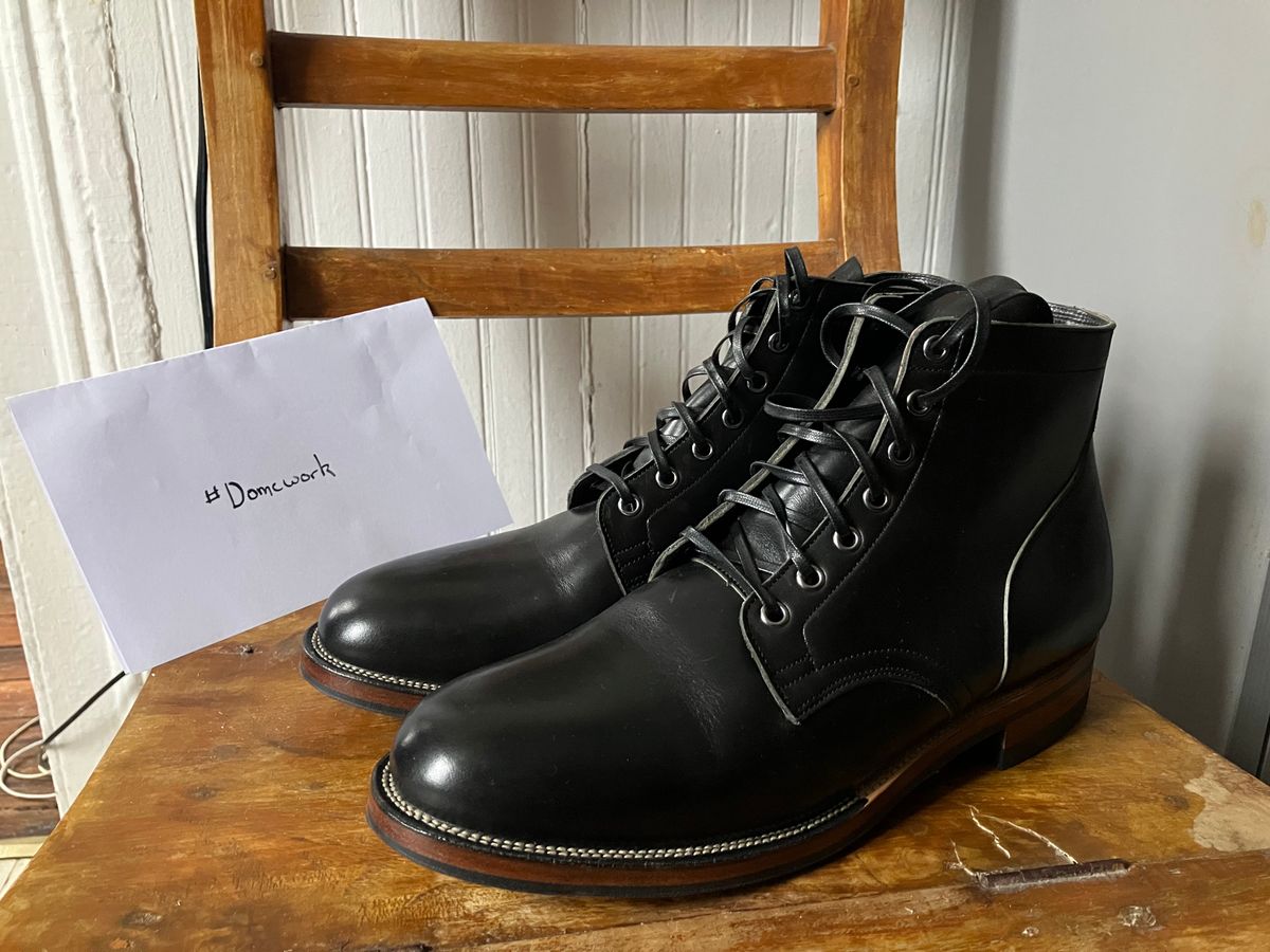 Photo by nr17 on October 2, 2022 of the Viberg Service Boot in Horween Black Chromexcel.