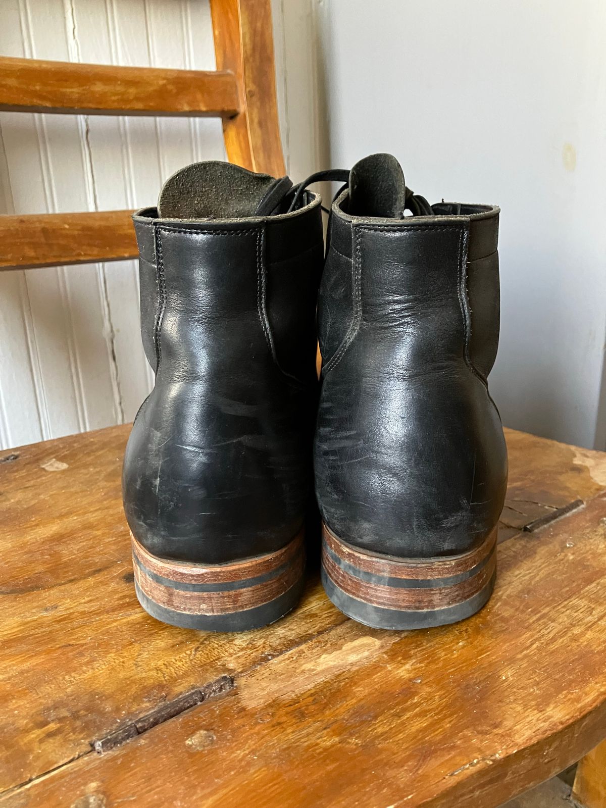 Photo by nr17 on November 4, 2022 of the Viberg Service Boot in Horween Black Chromexcel.