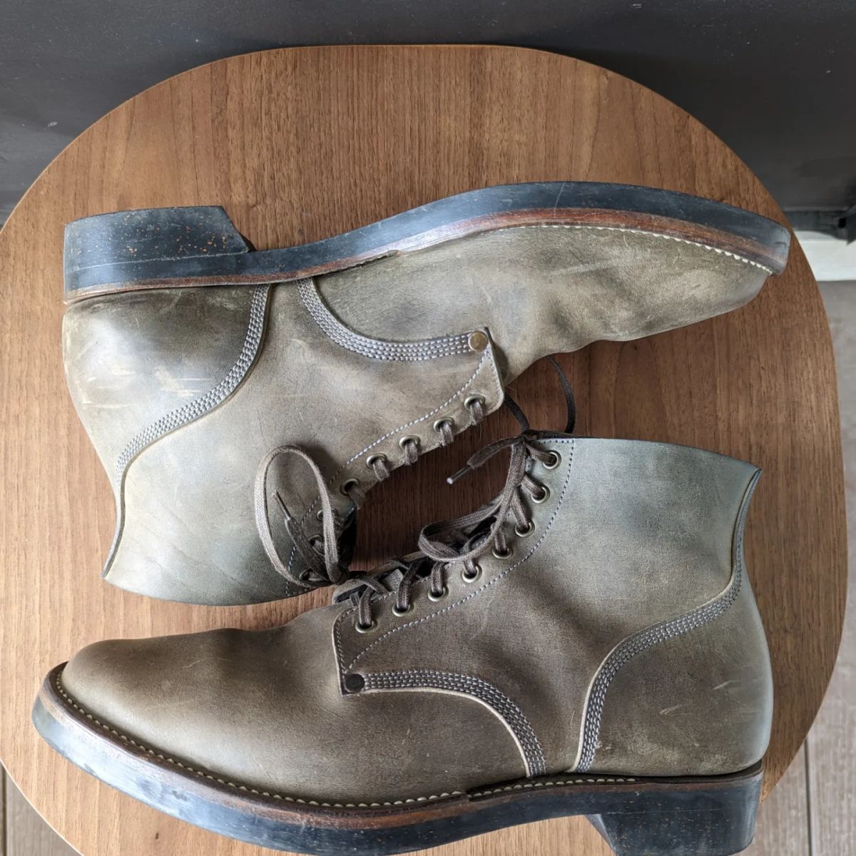 Photo by link.of.time on November 5, 2022 of the NF Bootmaker Milton Boot in Maryam Salvia Horsebutt.