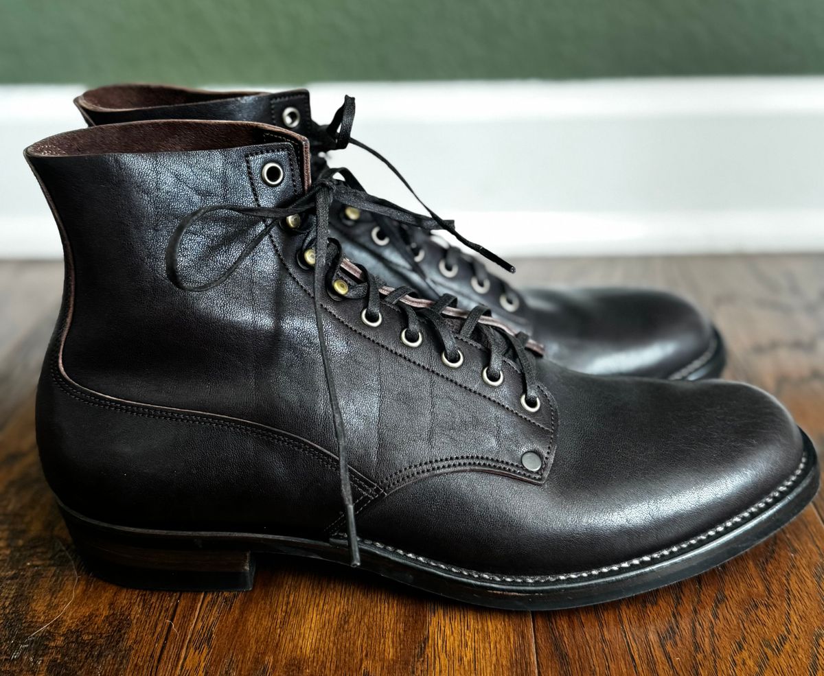 Photo by link.of.time on October 1, 2025 of the NF Bootmaker Fritz Boot in Aspen Horsefront.