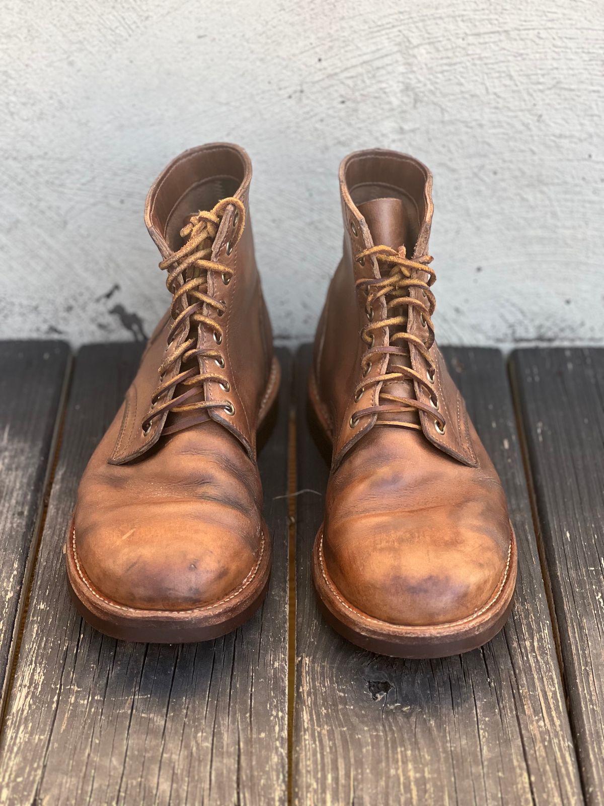 Photo by semperfi9119 on November 6, 2023 of the Oak Street Bootmakers Trench Boot in Horween Natural Chromexcel.