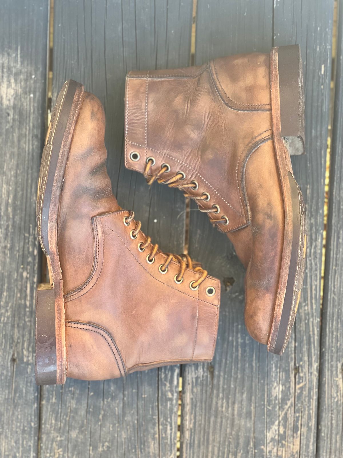 Photo by semperfi9119 on November 6, 2023 of the Oak Street Bootmakers Trench Boot in Horween Natural Chromexcel.