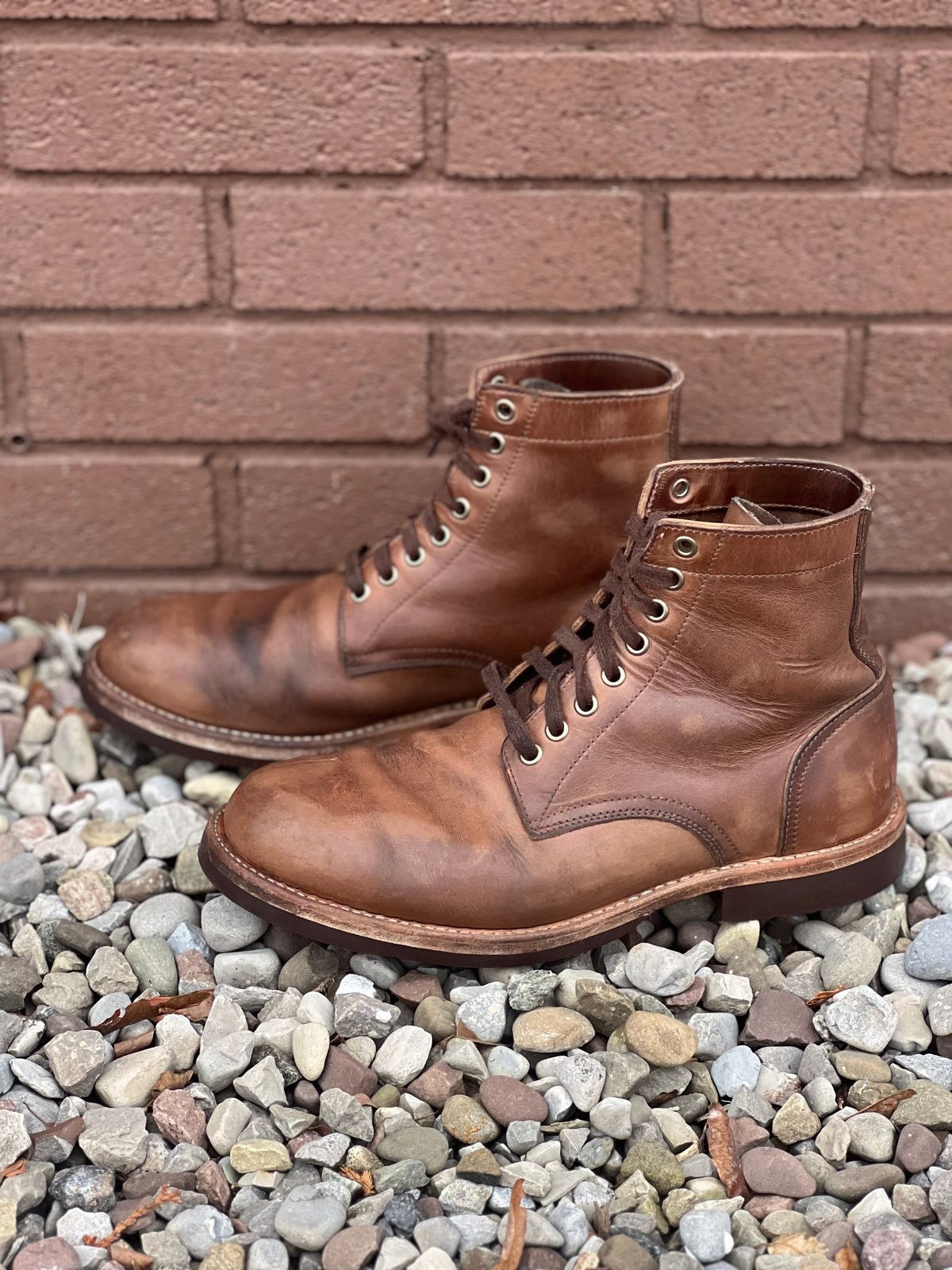 Photo by semperfi9119 on December 5, 2023 of the Oak Street Bootmakers Trench Boot in Horween Natural Chromexcel.